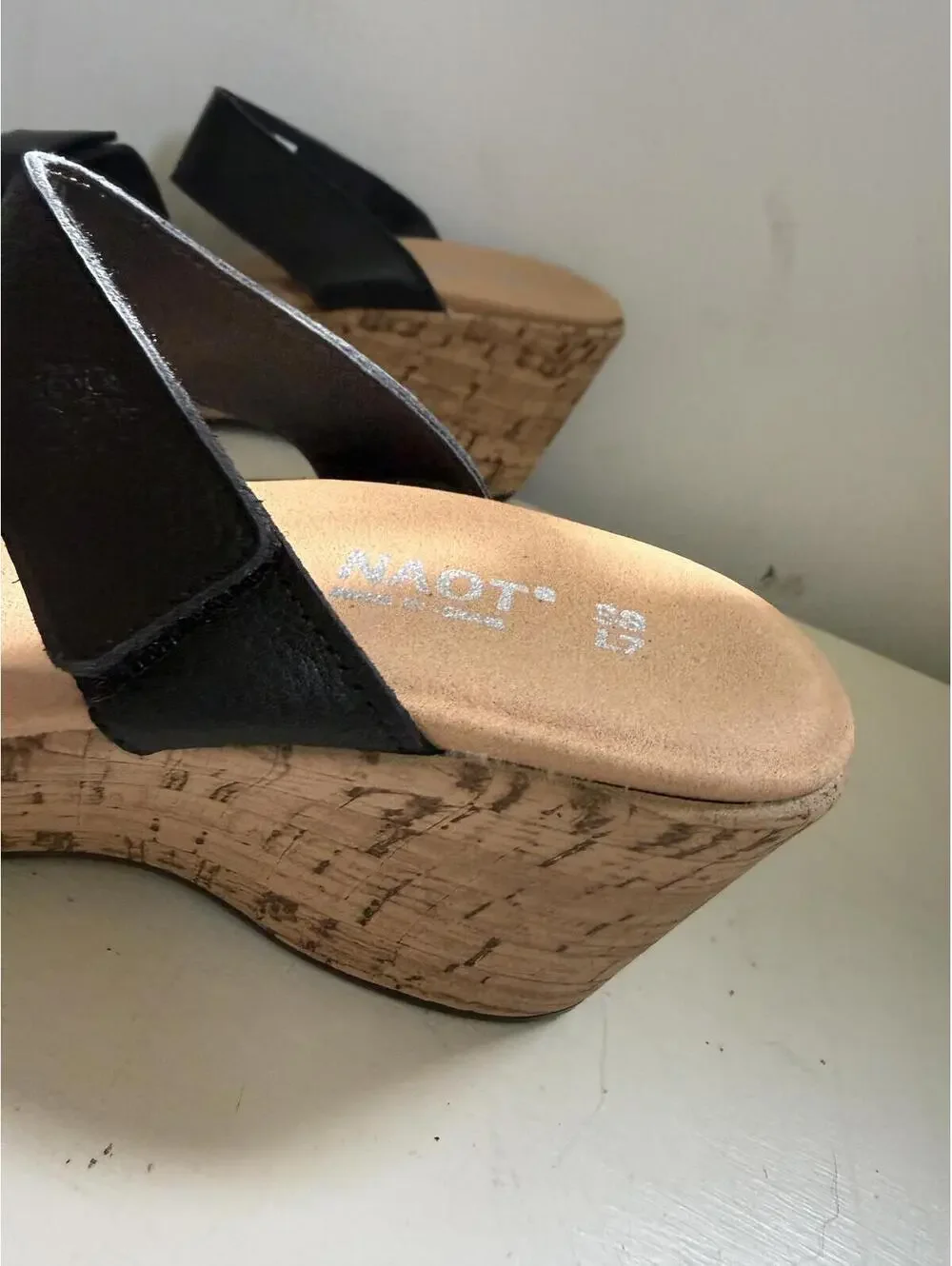 Naot Caveran Soft Black Leather Wedge Sandals Size 38 Women's 7.5